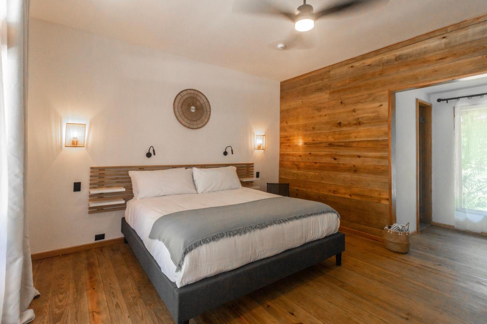 S Boutique Hotel Бокас Екстер'єр фото